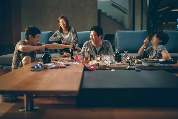 기생충 대표 이미지