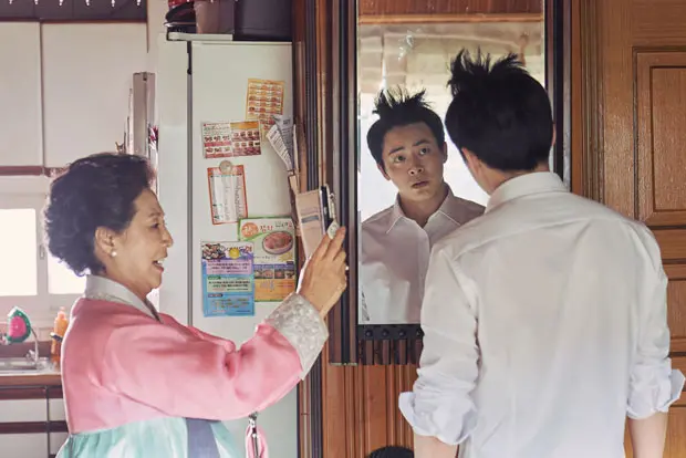 [테마연재]<엑시트> '쓸모 없는' 취준생의 '쓸모 있는' 극복기 대표 이미지
