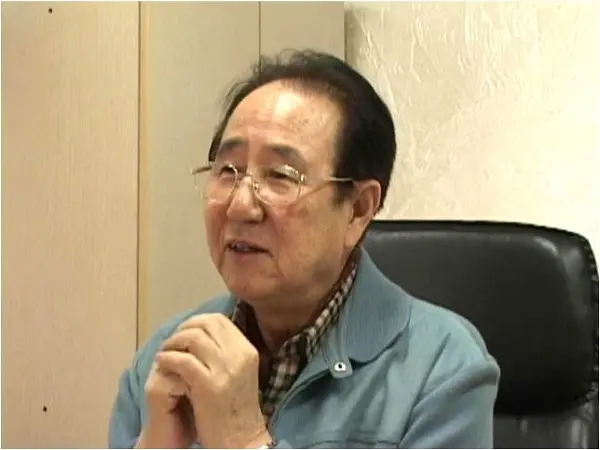 60년간 공연과 영화, 광고를 아우르며 활동한 조명감독 박진수 대표 이미지