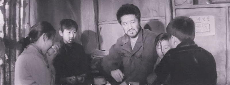 <저 하늘에도 슬픔이>(김수용, 1965)의 한장면