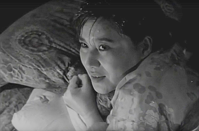 어느여대생의 고백 황정순
